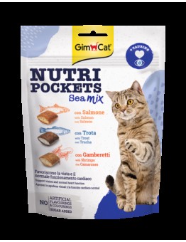 GimCat Nutri Pockets - Лакомство за котки хрупкави джобчета - морски коктейл със сьомга, пъстърва и скариди + таурин - 150 гр.